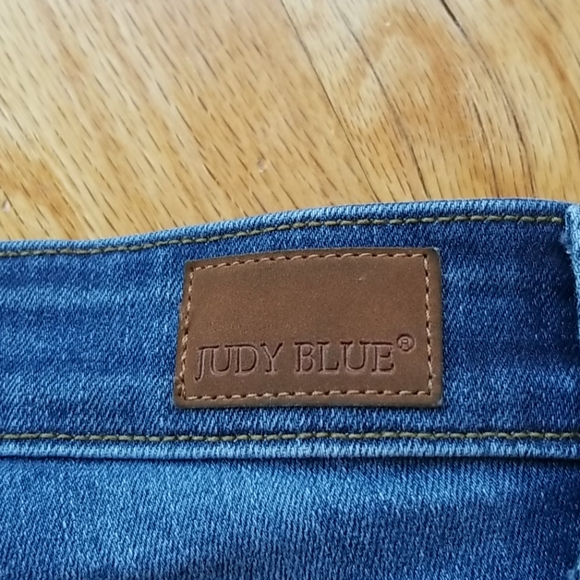 Jeans - Picture 5 of 6